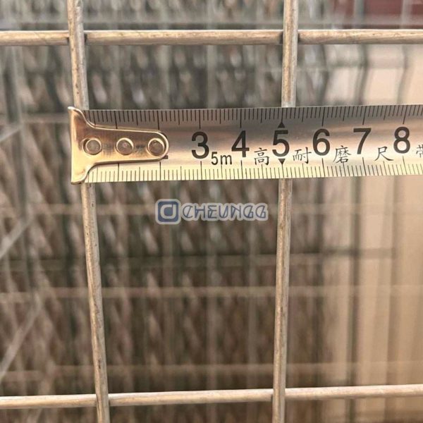 Glass Gabion Basket Wall