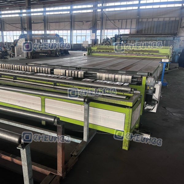 Glass Gabion Basket Wall